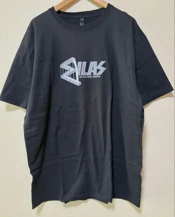 SILAS AND MARIA XL 티셔츠