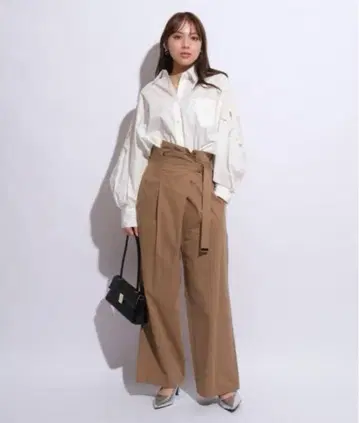 [미사용 새상품] 마이스트라다 아시메 치노 팬츠 / 와이드 팬츠