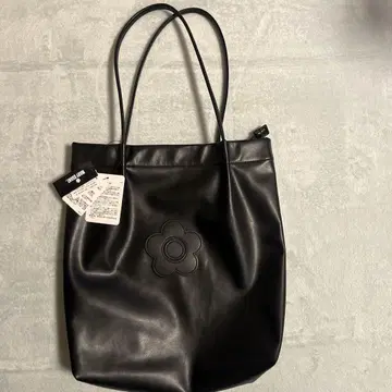 MARY QUANT [마리콴트] 데이지 패치 소프트 토트 블랙