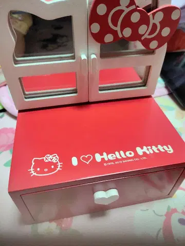산리오 헬로키티 거울