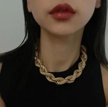 AMERI SCREW CIRCLE NECKLACE 골드