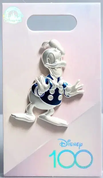 디즈니 스토어 핀 배지 DISNEY 100 도날드 (플래티넘)