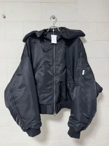 BASICKS Airforce Bomber Jacket 사이즈 M