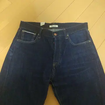 저널 스탠다드 다크 네이비 스트레이트 데님