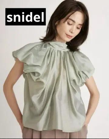 [SNIDEL] 벌룬 프릴 슬리브 보타이 시어 블라우스 상의 민트