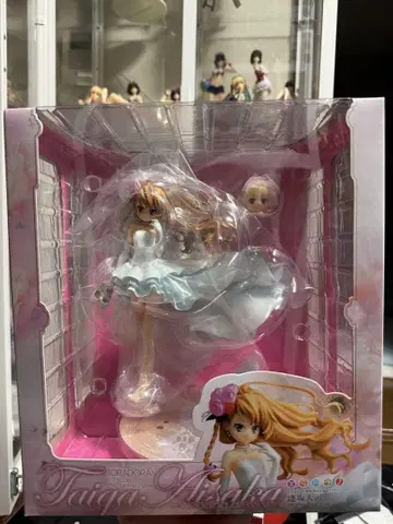 오사카 타카 웨딩 피규어 토라도라!