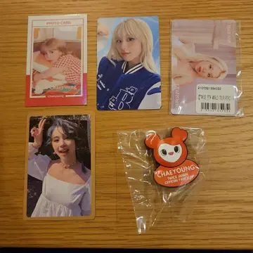 TWICE CHAEYONG 포토 카드 4장 & 응원봉 데코레이션 반지