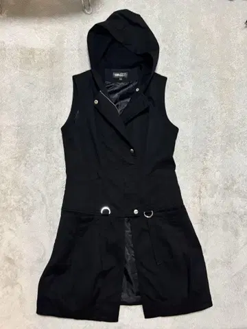 후드 부착 슬리브리스