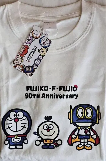 후지코 F 후지오 탄생 90주년 캐릭터 반팔 티셔츠 L 사이즈
