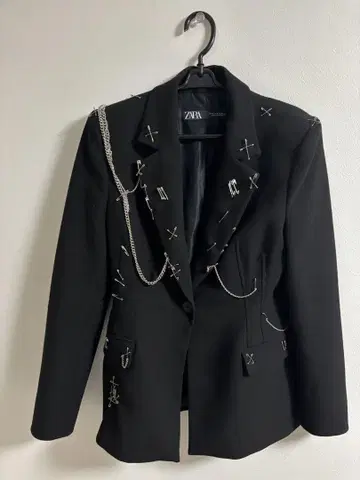 ZARA 블랙 테일러드 자켓 M