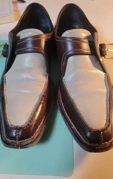 아메데오 테스토니 몽크 슈즈
