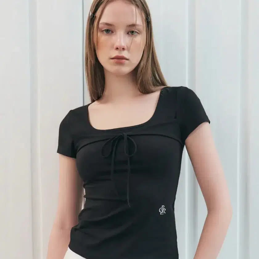 CITY BREEZE | 시티브리즈 City Breeze Square Neck Tie Short