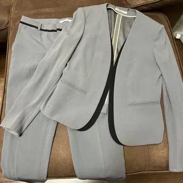 새상품급 BEIGE, 베이지 Cindy 더블 컬러 자켓 수트 셋업