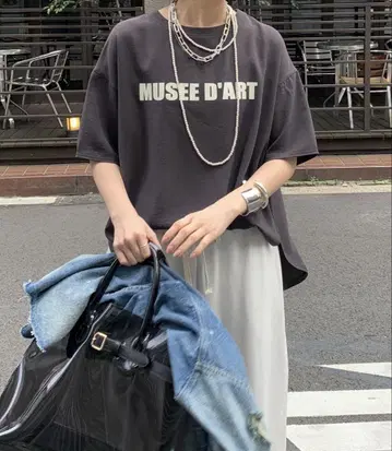 미사용 새상품 완판템 조젯 로고 티셔츠