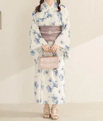 파란 꽃무늬 유카타 여성용
