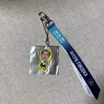 비셀 고베 오사코 유야 본 핀