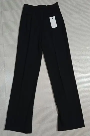 새상품 RIM ARK Back tuck dress PT