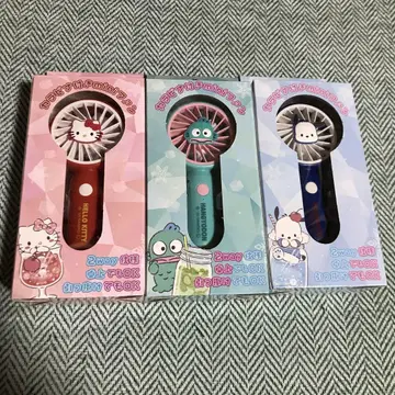 미사용 새상품 프라이즈 산리오 휴대용 팬 mini 팬 3개