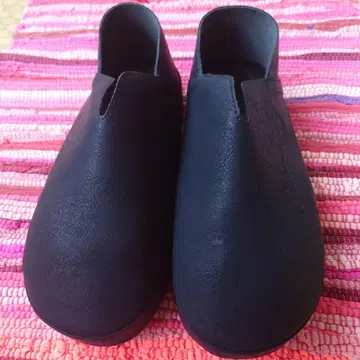 ANTIQUA 슬립온