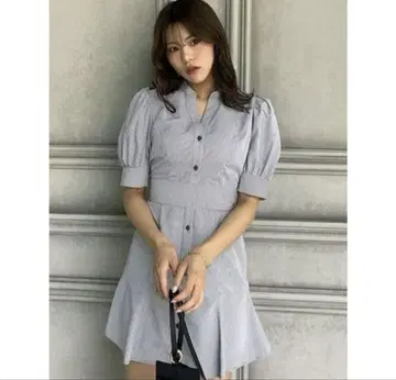rienda 백 프릴 오픈 머메이드 원피스