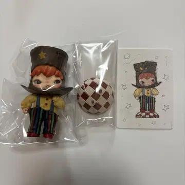 popmart hirono 별의 왕자님 (허영심 많은 사람)