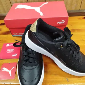 컨디션 최상! PUMA 블랙 스니커즈 소프트 폼 23cm