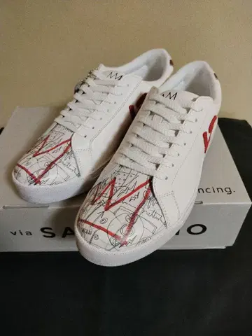 SANGACIO 늉 스니커즈