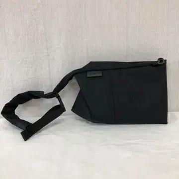 cote&ciel Kivu S Sleek Black 나일론 파우치
