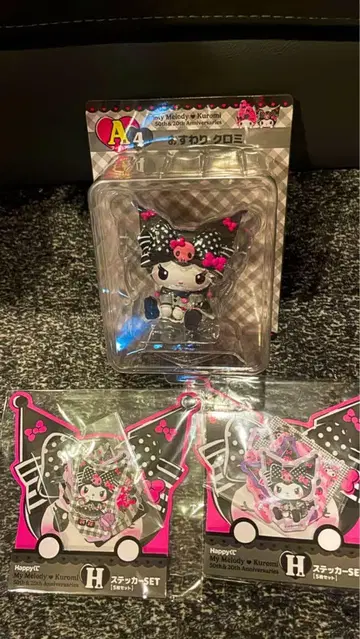 Happy 복권 'My Melody & Kuromi A상 피규어