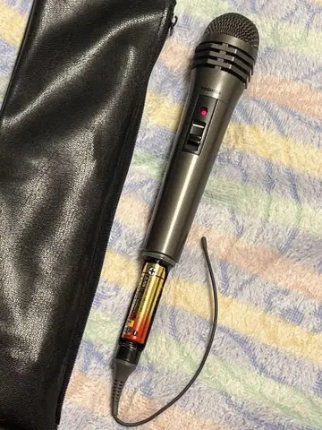 TOSHIBA 유선 마이크 실버 수납 케이스 포함