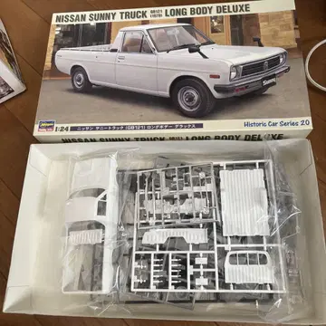 Nissan Sunny Truck Long Body Deluxe 1/24
