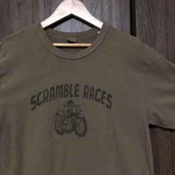 UES SCRAMBLE RACES 티셔츠 2 M 브라운