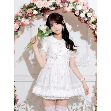 NOEMIE 4th Anniversary 셋업 색스 노에미