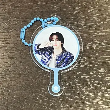 n.SSign JAPAN TOUR Final 카즈타 미니 부채 키링
