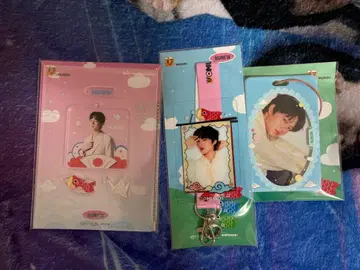 DMD POPUP NUNEW 굿즈