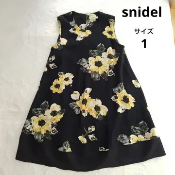 snidel 스나이델 슬리브리스 원피스 블랙 플라워 무늬 1