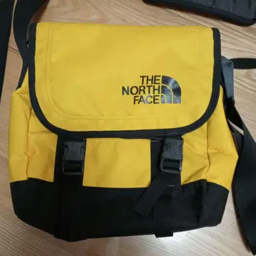 THE NORTH FACE 방수 메신저 백 블랙