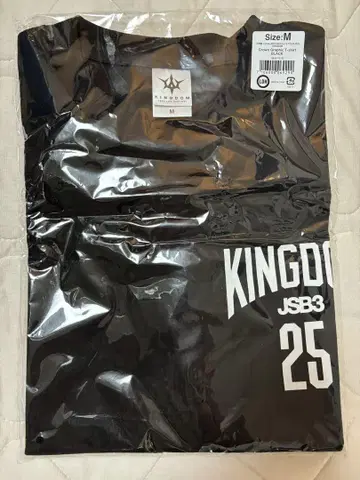 3대째 KINGDOM Crown Graphic 티셔츠 M 사이즈
