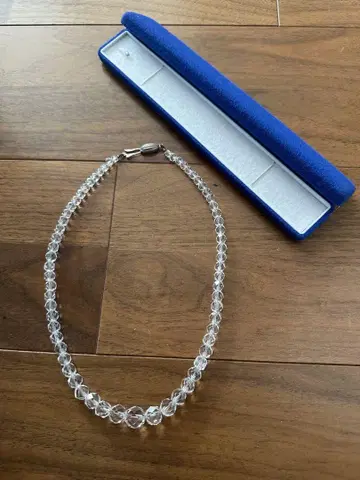 여성용 목걸이 클리어 비즈