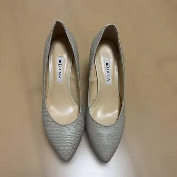 다이애나 그레이 펌프스 22.5cm