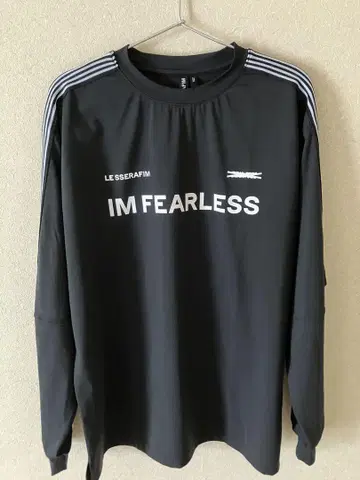 [LE SSERAFIM] JERSEY 긴팔 티셔츠 (Black)