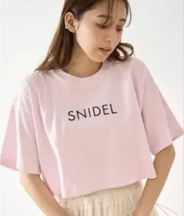 SNIDEL 로고 티셔츠 핑크
