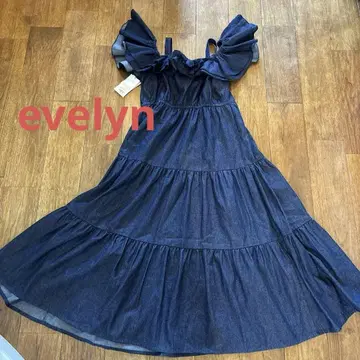새상품 택 포함 evelyn 프릴 오프숄더 원피스 인디고