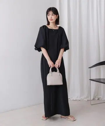 블랙 벌룬 슬리브 롱 원피스