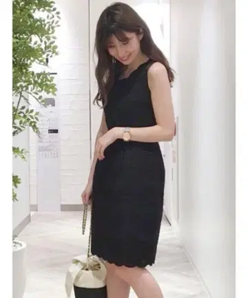 MERCURYDUO 컷워크 레이스 코쿤 원피스