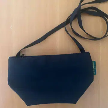 에르베샤펠리에 보트형 숄더백 XS