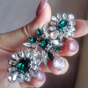 [컨디션 최상] Swarovski By Shourouk Green 브로치