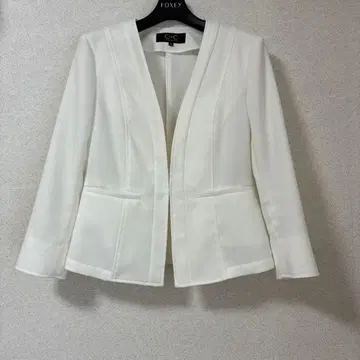 쿠 드 샹스 화이트 노카라 재킷 언타이틀 ZARA