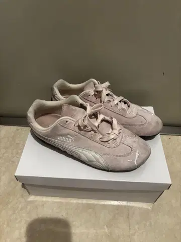 Puma 스웨이드 핑크 스니커즈
