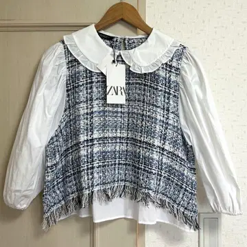 [새상품] ZARA 트위드 카라 프릴 도킹 블라우스 블루